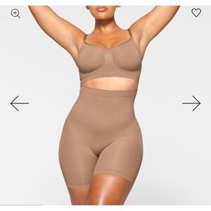 SKIMS Seamless Sculpt High Waisted Short Sienna  Shapewear XL NEW